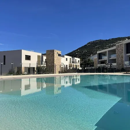 Lägenhet T3 - Avec Piscine *